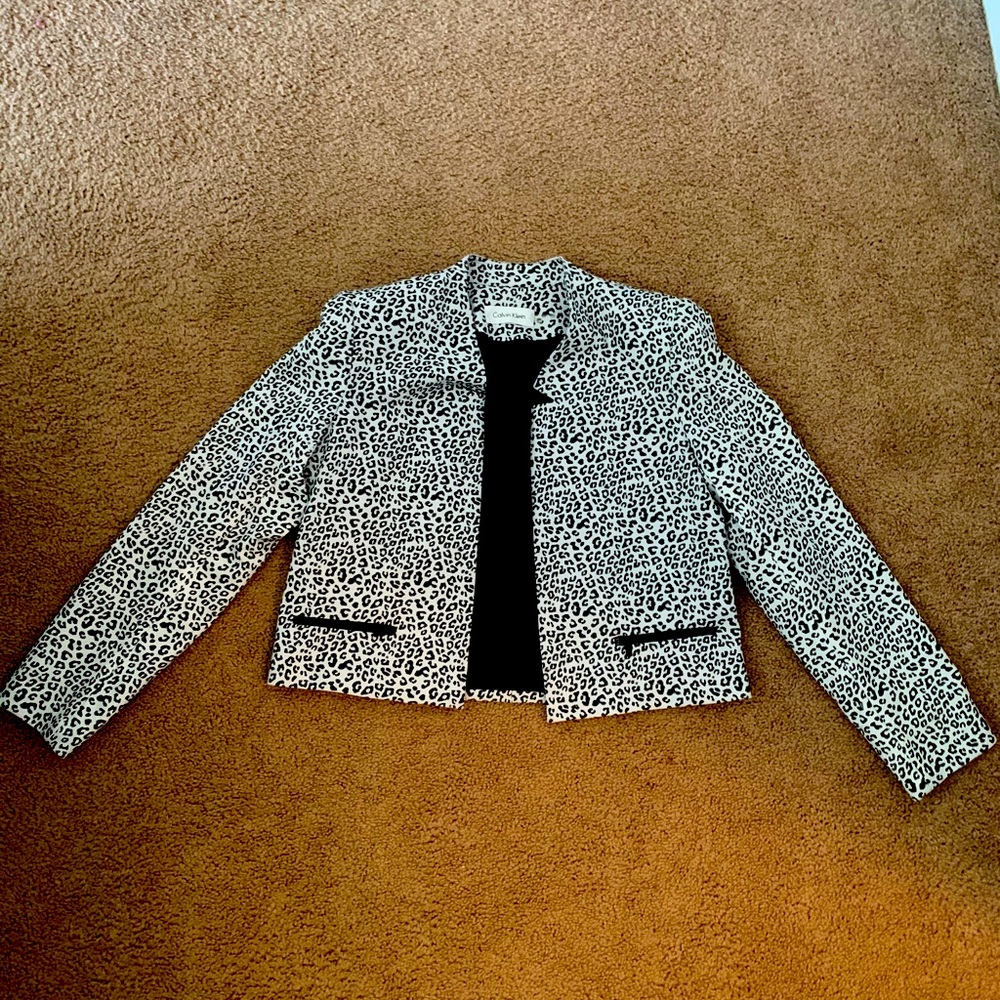 CALVIN KLEIN leopard blazer